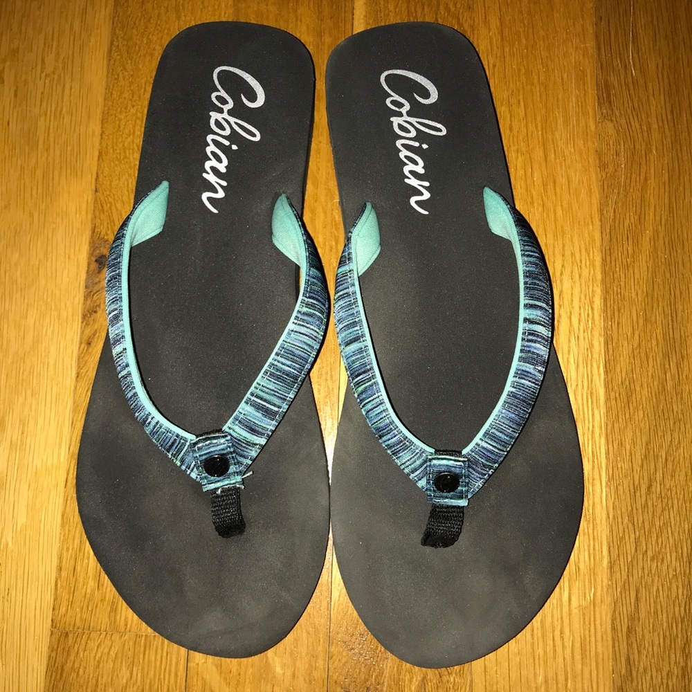 Cobian flip flops